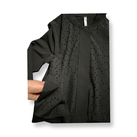 FABLETICS black ithaca jacket size small - Picture 4 of 15